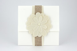 Partecipazione moderna - 08800